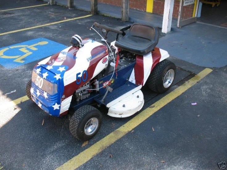 flag-painted-on-riding-lawn-mower