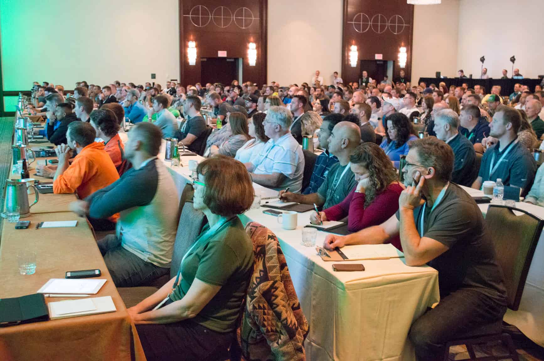 crowd at SA4