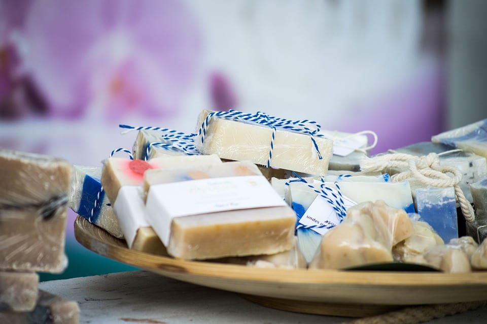 soap-artisan-leave-behind